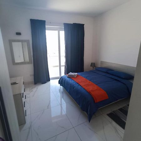 Blu-M Central Qormi Εξωτερικό φωτογραφία