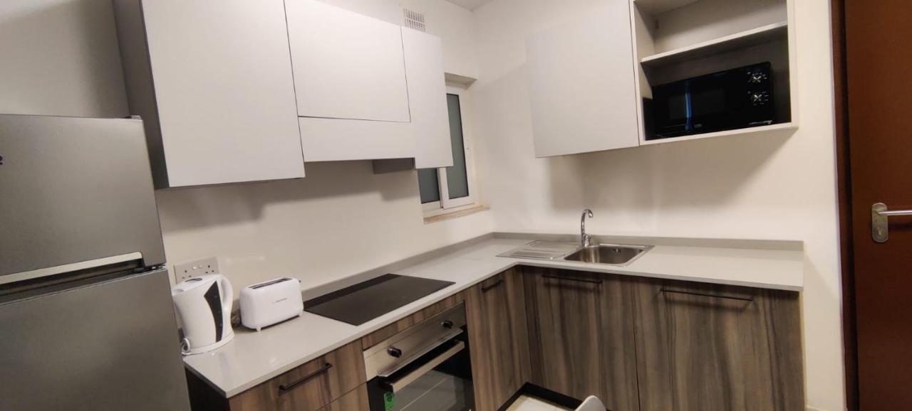Blu-M Central Qormi Εξωτερικό φωτογραφία