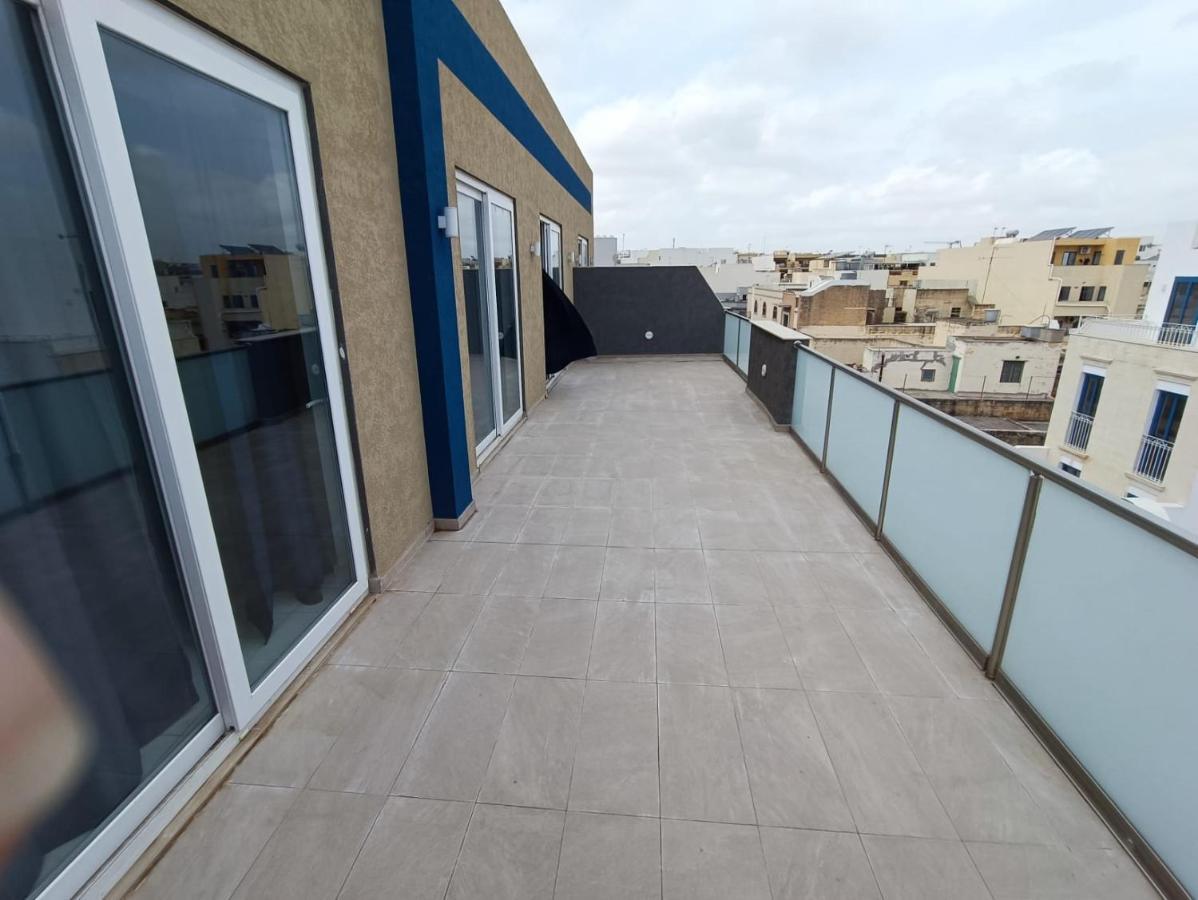Blu-M Central Qormi Εξωτερικό φωτογραφία