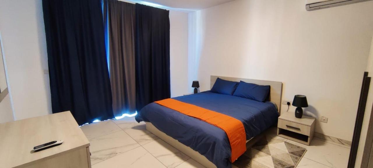 Blu-M Central Qormi Εξωτερικό φωτογραφία
