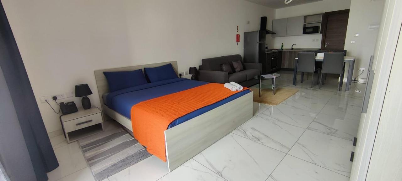 Blu-M Central Qormi Εξωτερικό φωτογραφία
