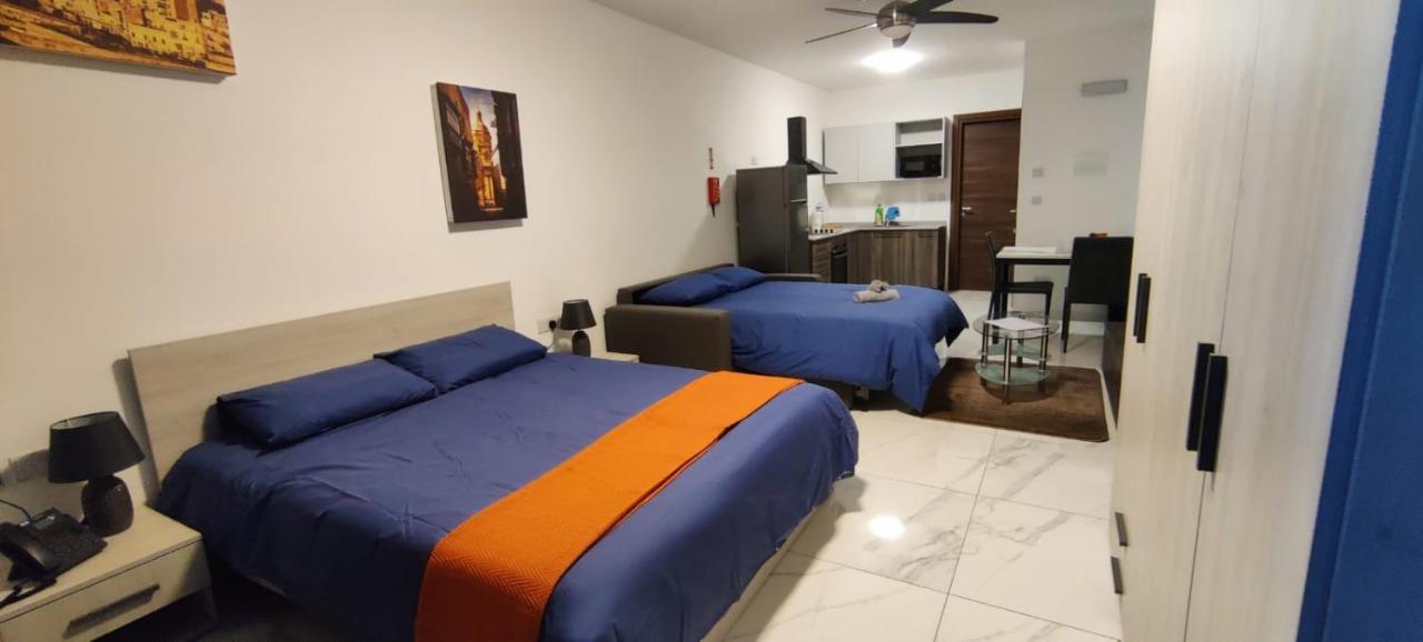 Blu-M Central Qormi Εξωτερικό φωτογραφία