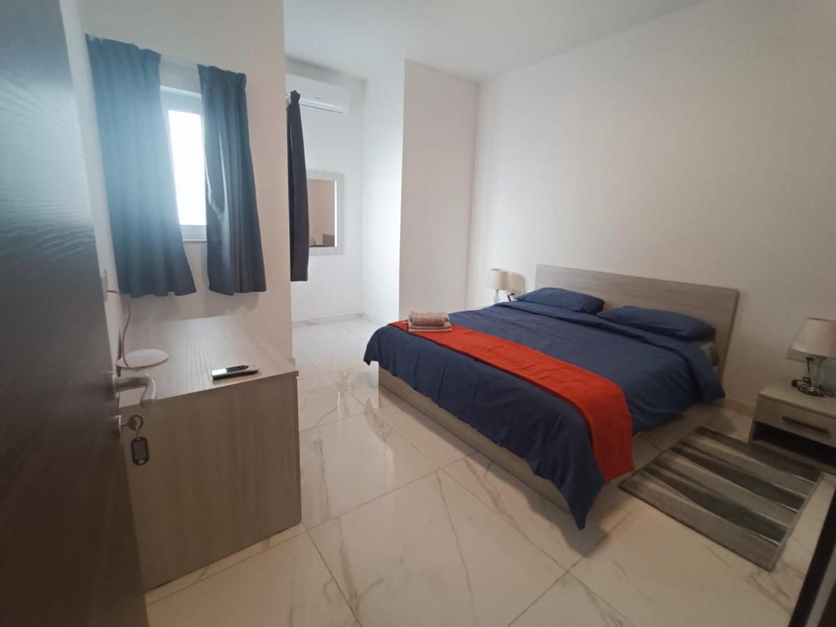 Blu-M Central Qormi Εξωτερικό φωτογραφία